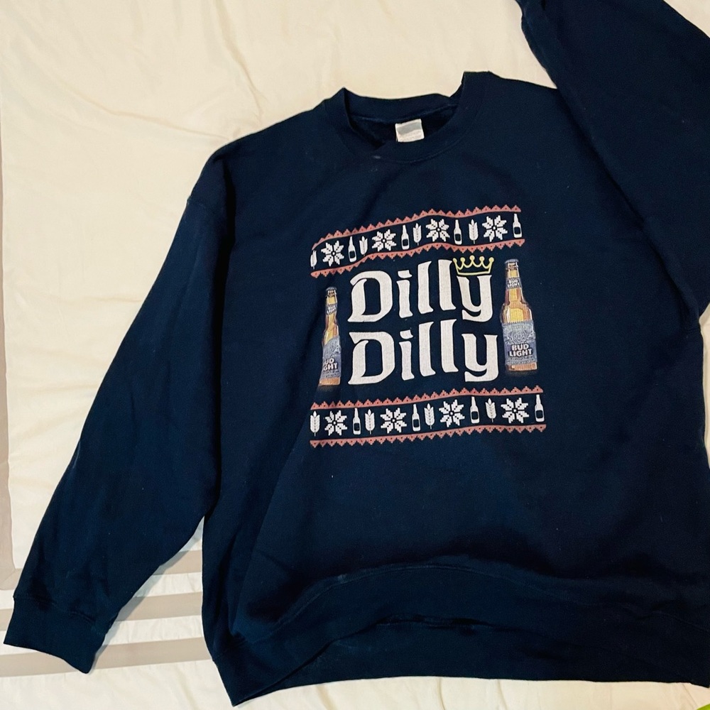 GILDAN “Dilly Dilly” Bud Light Sweatshirt